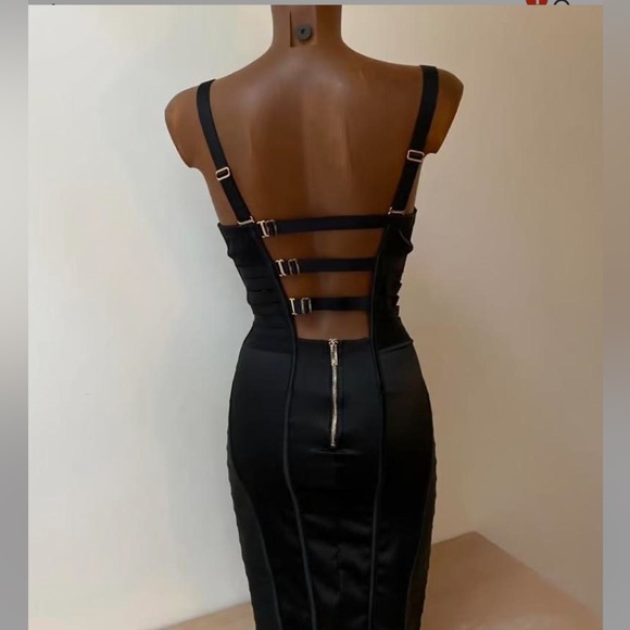 🖤 HB DRESS 🖤 - Picture 5 of 11